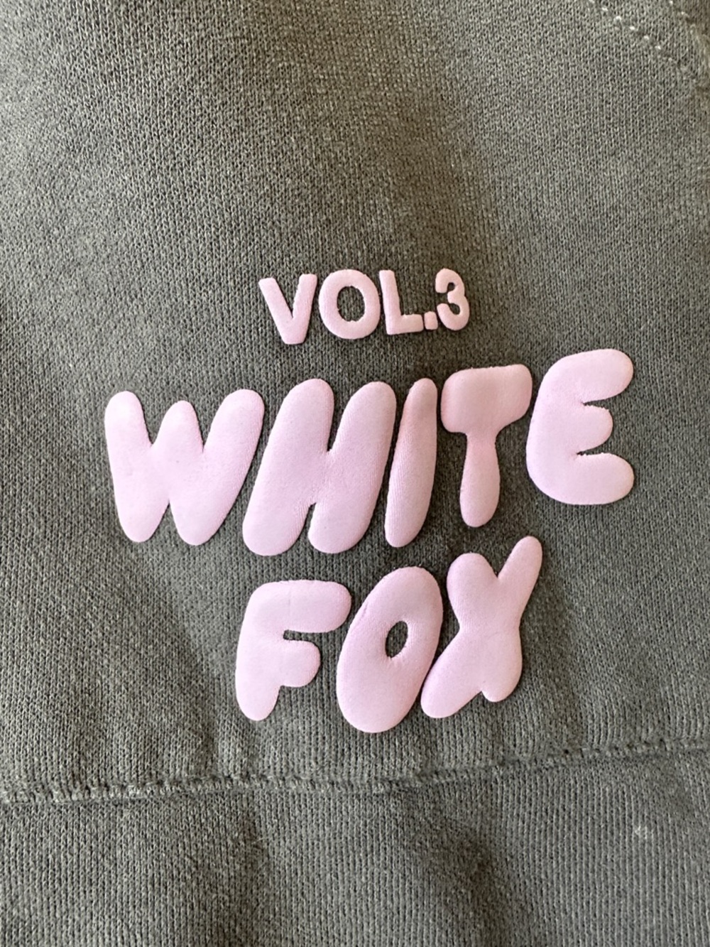 White Fox Offstage Sweatpants Volcanic Women’s Casual Wear - Size Medium - Picture 4 of 11